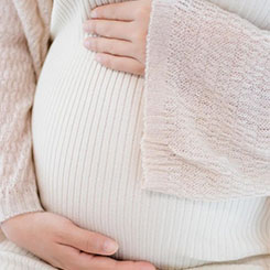 屏幕显示方面，i🤝QOO 15 👩‍🦱专业代孕Ultra搭载🐪✅了2K三星🍕